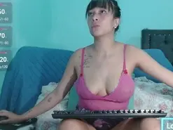 Amateur Sex Chat of Carolina_wish