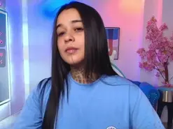 Amateur Live Sex Cam of Black_roseee