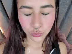 Amateur Sex Chat of Selene_Evanss