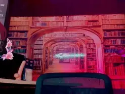 Amateur Adult Webcam of emeli_roushot