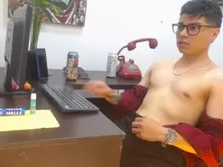 Amateur Free Live Porn of AquilesTaylor