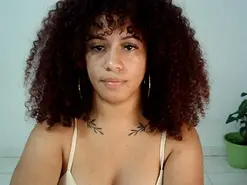 Amateur Free Live Porn of isa_bellaxx2