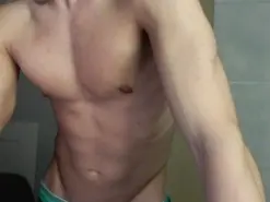 Amateur Sex Cam of AlexKunt