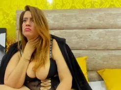 Amateur Sex Cam of BellaMystic