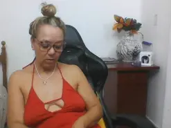 Amateur Live Porn of yeslluisa3072