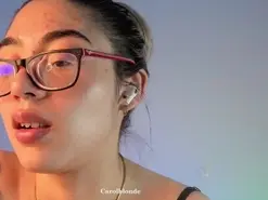 Amateur Free Live Porn of carol_blonde