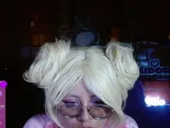 Amateur Adult Video Chat of MidoriQuinn
