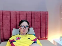 Amateur Live Sex Cam of EmilyWatson