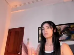 Amateur Free Porn Cam of GahiaBelucci