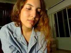 Amateur Live Sex Cam of Loli__