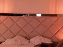 Amateur Adult Webcams of KayraLanne
