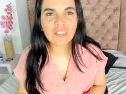 Amateur Sex Chat of laura_hotties