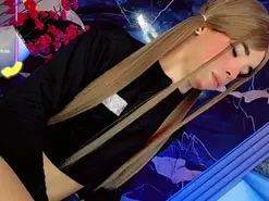 Amateur Adult Webcams of moon_sweet-