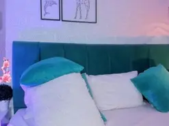 Amateur Live Sex of ninna_curly