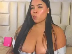 Amateur Adult Webcams of EmilyQueenx
