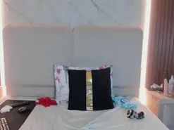 Amateur Watch Live Sex Cams of Queenstarhyl