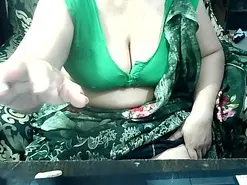 Amateur Best live sex cam show of indianbhabi40