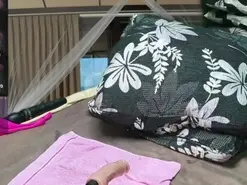 Amateur Sex Chat of Tinyasian