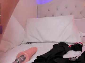 Bongacams Free Live Porn of kittybluuee