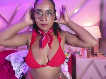 Bongacams Watch Live Sex Cams of ScarlettToush