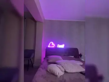 Bongacams Watch Live Sex Cams of AlissiaDiamond20