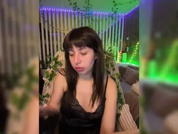 Bongacams Sex Chat of MiaLiaHot