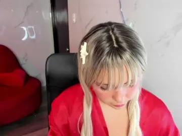Bongacams Live Sex Cam of ivybrowm