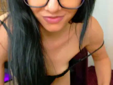 Bongacams Free Live Porn of MiaaAngell