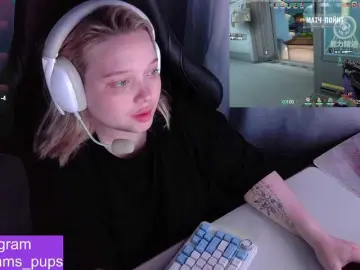 Bongacams Adult Webcam of AlinaAdams