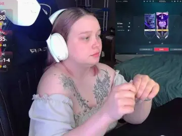 Bongacams Live Sex Cam of AlinaAdams