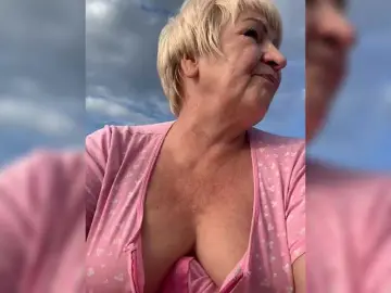 Bongacams Watch Live Sex Cams of laura-milf