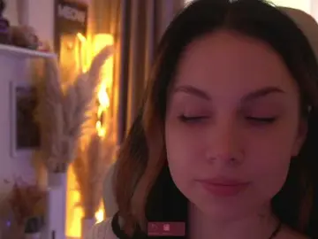 Bongacams Adult Webcam of DrammaQueennnn