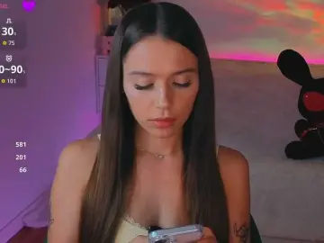 Bongacams Live Sex Cam of MaybeBabeTV