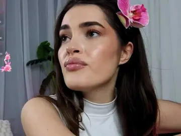 Bongacams Sex Cam of SweetAuraaa