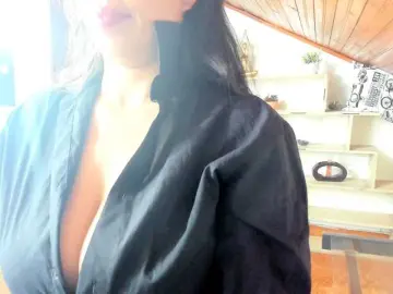 Bongacams Live Sex Cam of katherine-blair