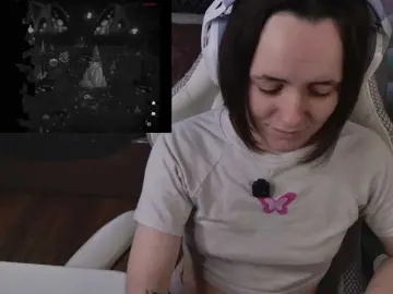Bongacams Live Sex Cam of LunaL0ve