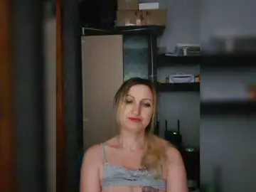 Bongacams Free Live Porn of Nushka1939