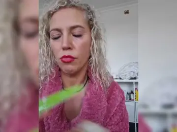 Bongacams Adult Webcam of MoonKitten