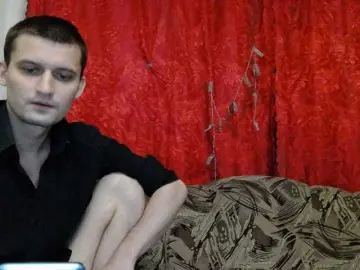 Bongacams Watch Live Sex Cams of FOX1010