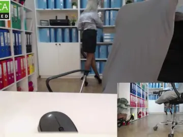Bongacams Best live sex cam show of legsoffice