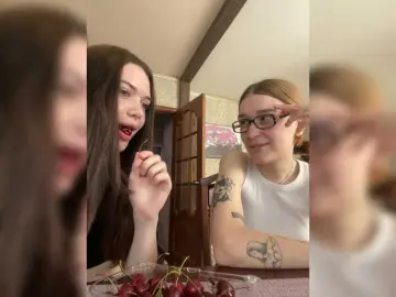 Bongacams Sex Chat of shyyyygirls