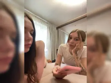 Bongacams Live Sex Cam of shyyyygirls