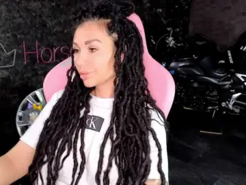 Bongacams Nude Webcam of -BABAYAGA-