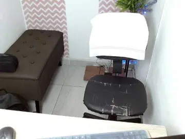 Bongacams Live Sex Cam of ShantalCarson