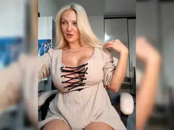 Bongacams Best live sex cam show of MonnaSky