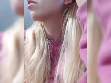 Bongacams Watch Live Sex Cams of LittleSammy