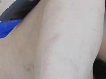 Bongacams Watch Live Sex Cams of LisaCroft