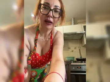 Bongacams Adult Video Chat of Pink-Lips