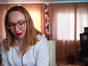 Bongacams Private Sex Chat of Pink-Lips