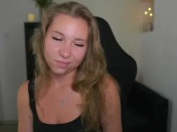 Bongacams Watch Live Sex Cams of VivienVance
